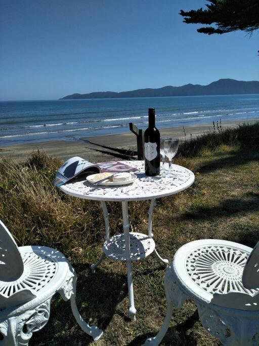 Beachfront Bliss Paraparaumu Zewnętrze zdjęcie