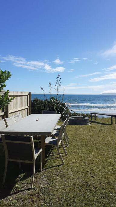 Beachfront Bliss Paraparaumu Zewnętrze zdjęcie
