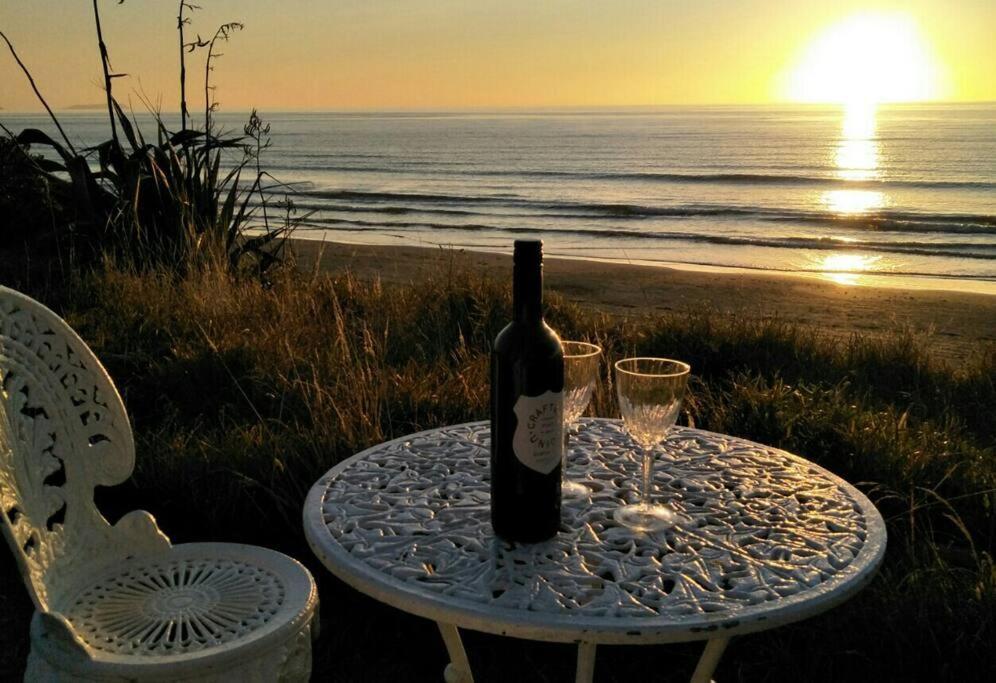 Beachfront Bliss Paraparaumu Zewnętrze zdjęcie